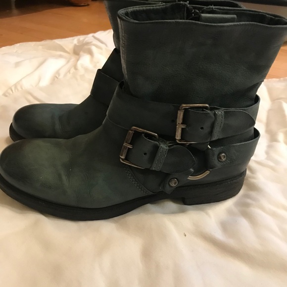MJUS Shoes - MJUS Women’s Demaris Boot